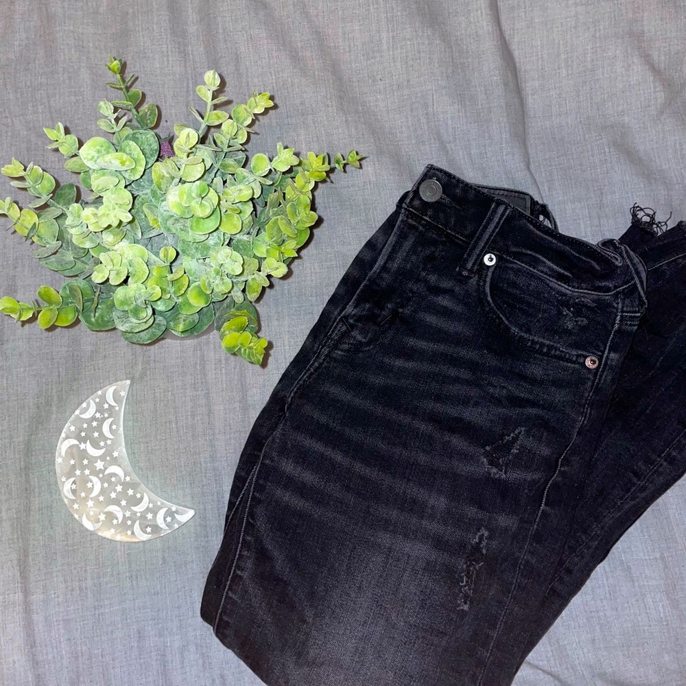 Faded black AE mom jeans